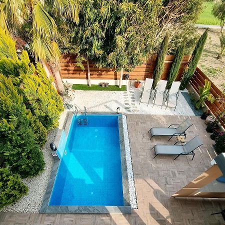Shanti Paphos Villa Exterior photo